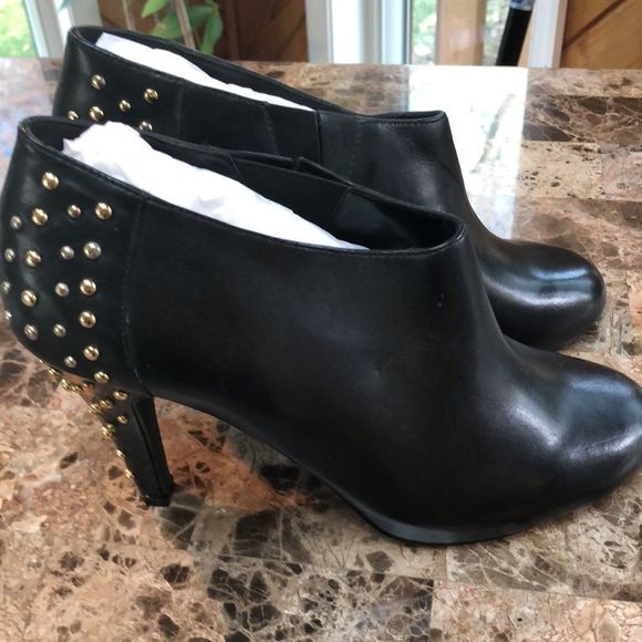 NWT 8 1/2 Steve Madden booties - Picture 6 of 8